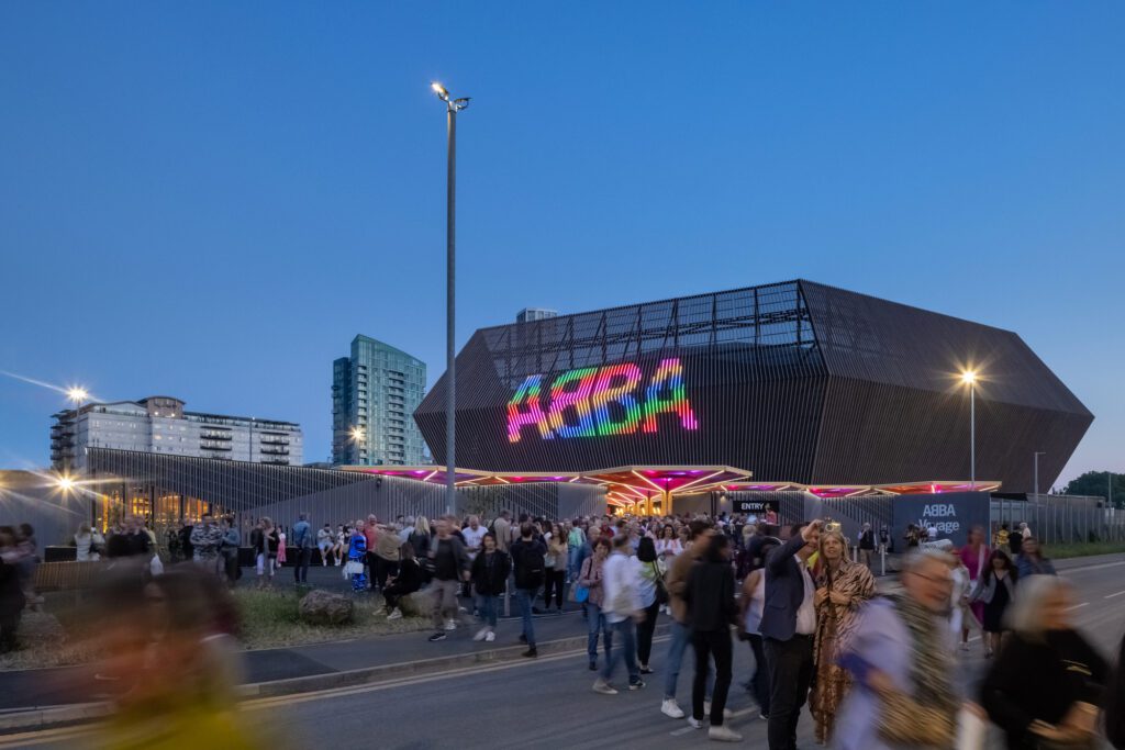 abba arena stufish entertainment architects Dirk Lindner vakarinis vaizdas is lauko